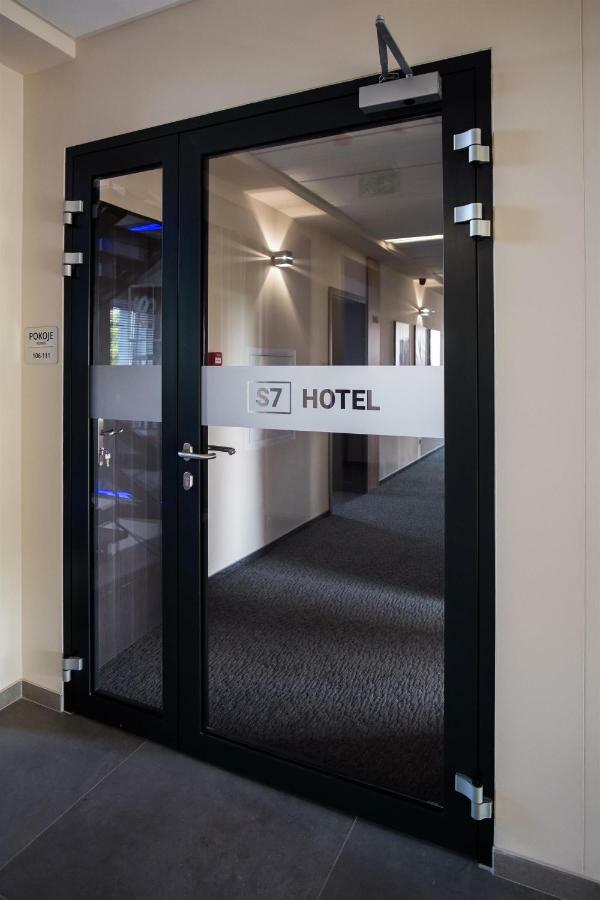 Hotel S7 2*
